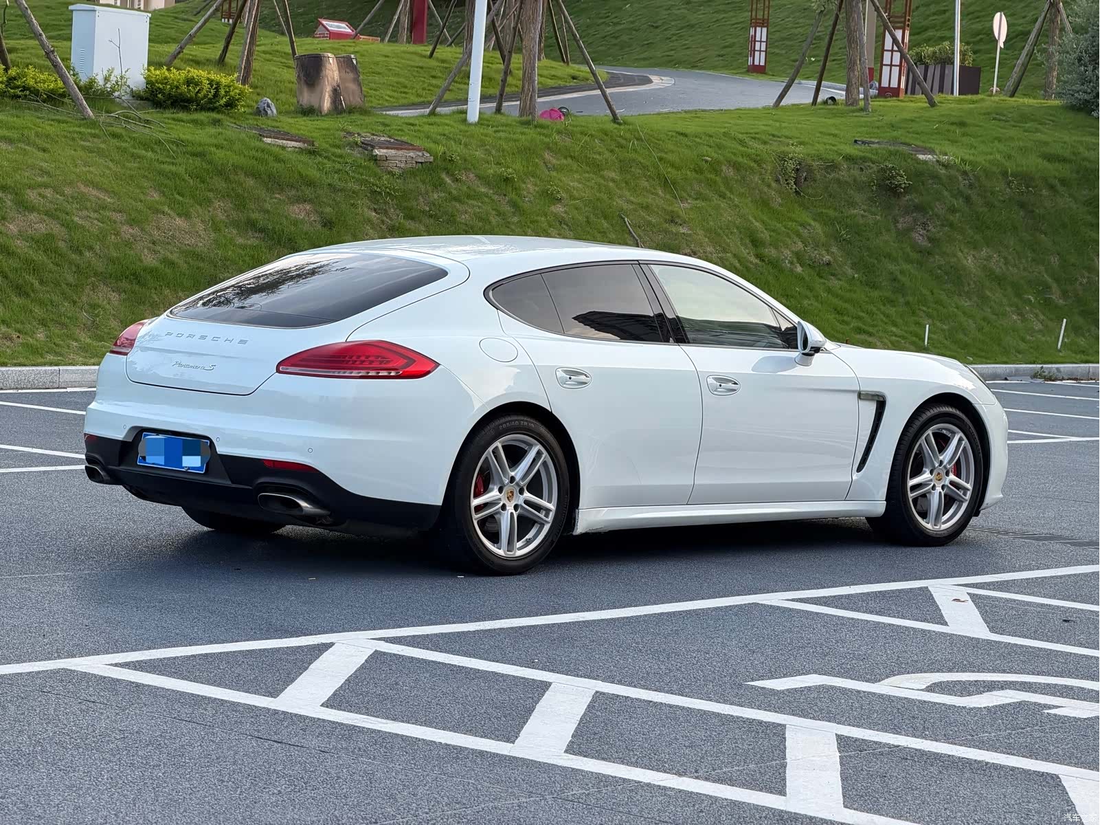 Porsche Panamera, 2016 все фото
