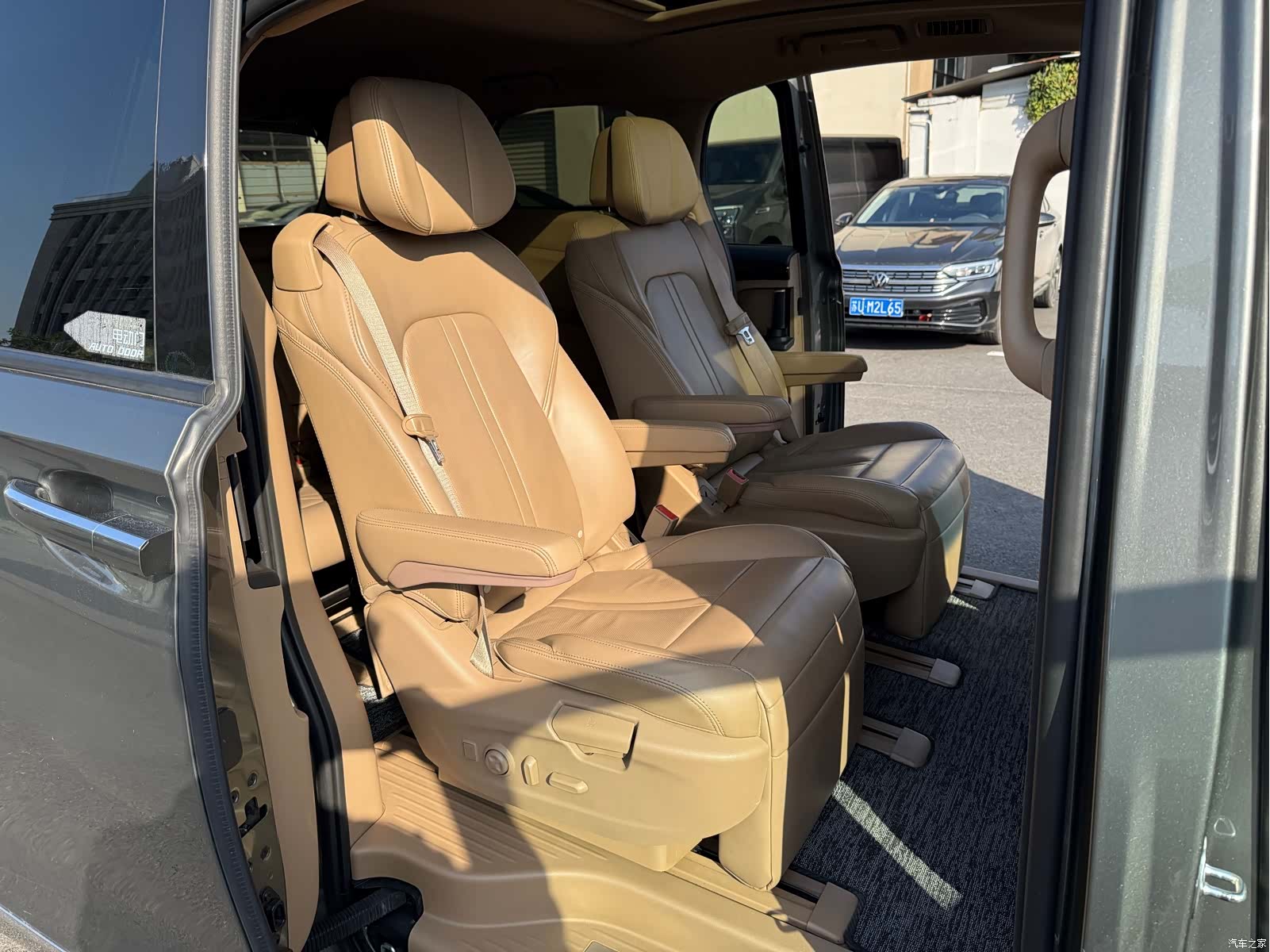 Buick GL8, 2019 17