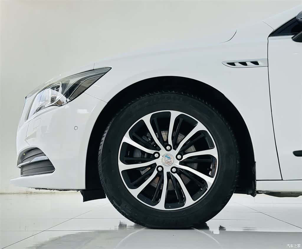 Buick LaCrosse, 2017 9