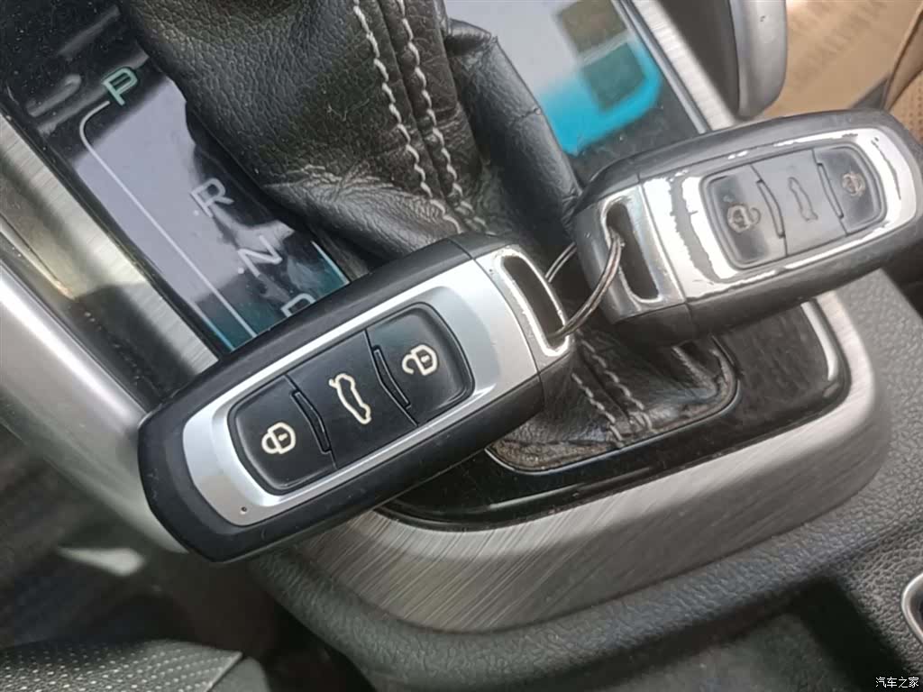 Geely X3, 2017 9
