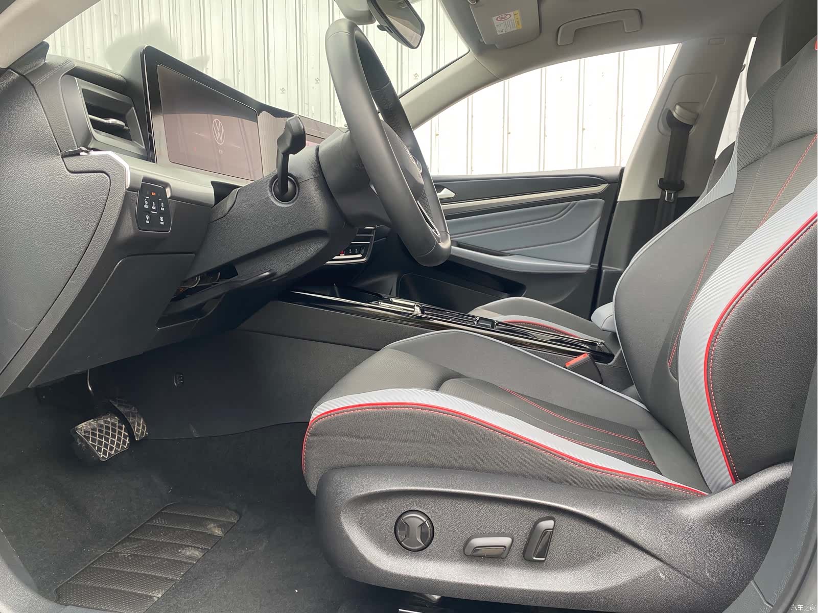 Volkswagen Lamando, 2024 4