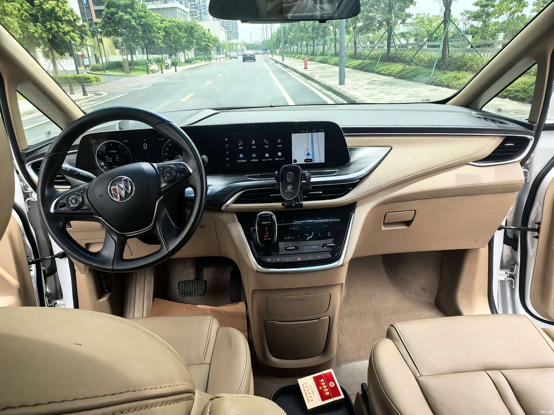 Buick GL8, 2021 9