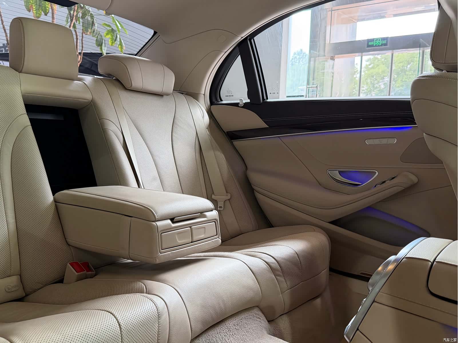 Mercedes-Benz S-Class, 2016 29