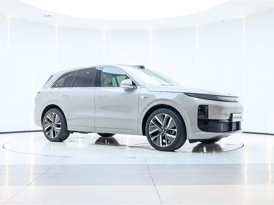Li Auto Ideal L6