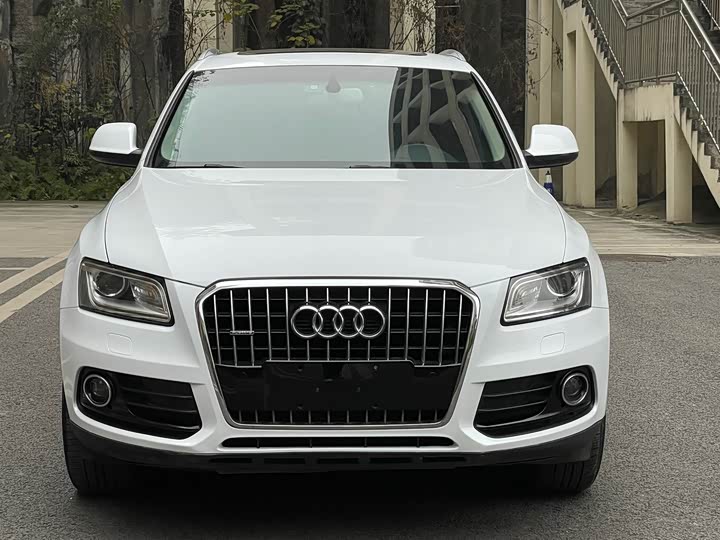 Audi Q5 2015 40 TFSI ji shu xing