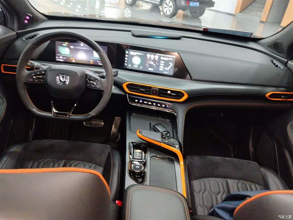 Changan UNI-T, 2022 10