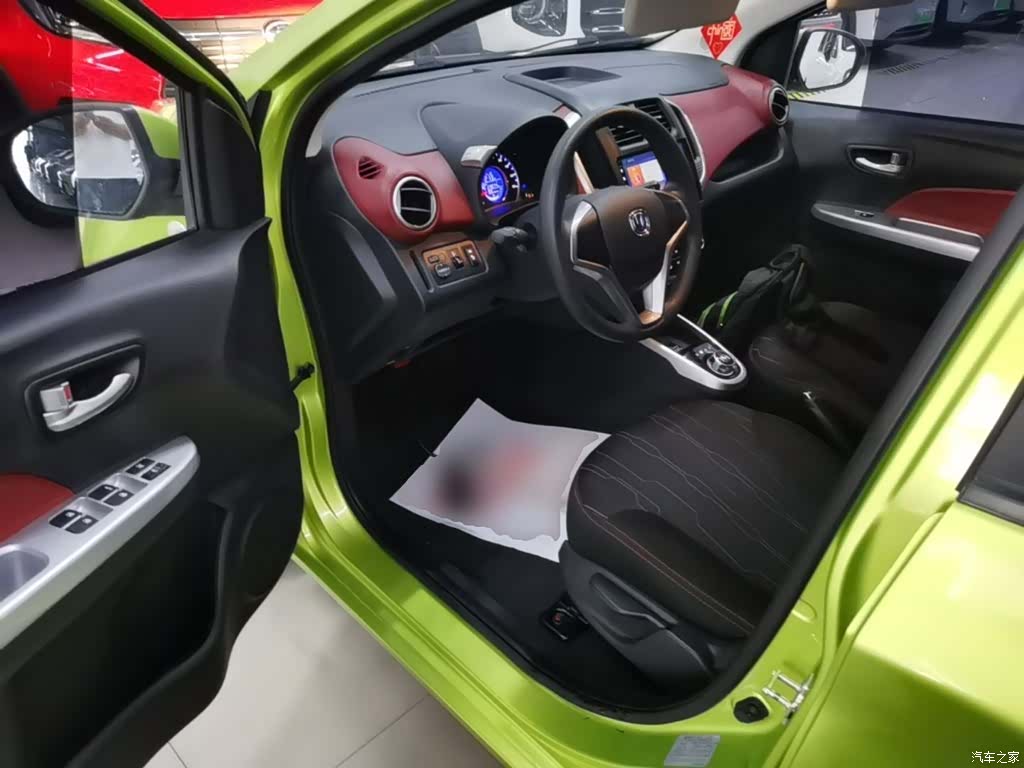 Changan EV360, 2019 16