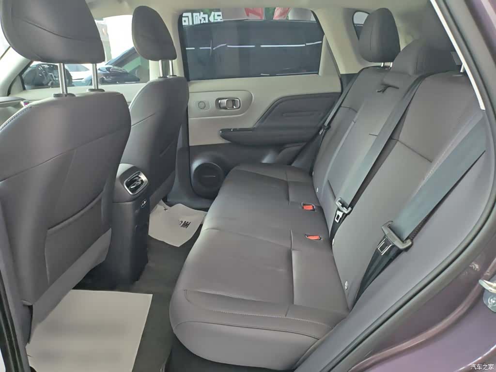 Leapmotor B10, 2025 9