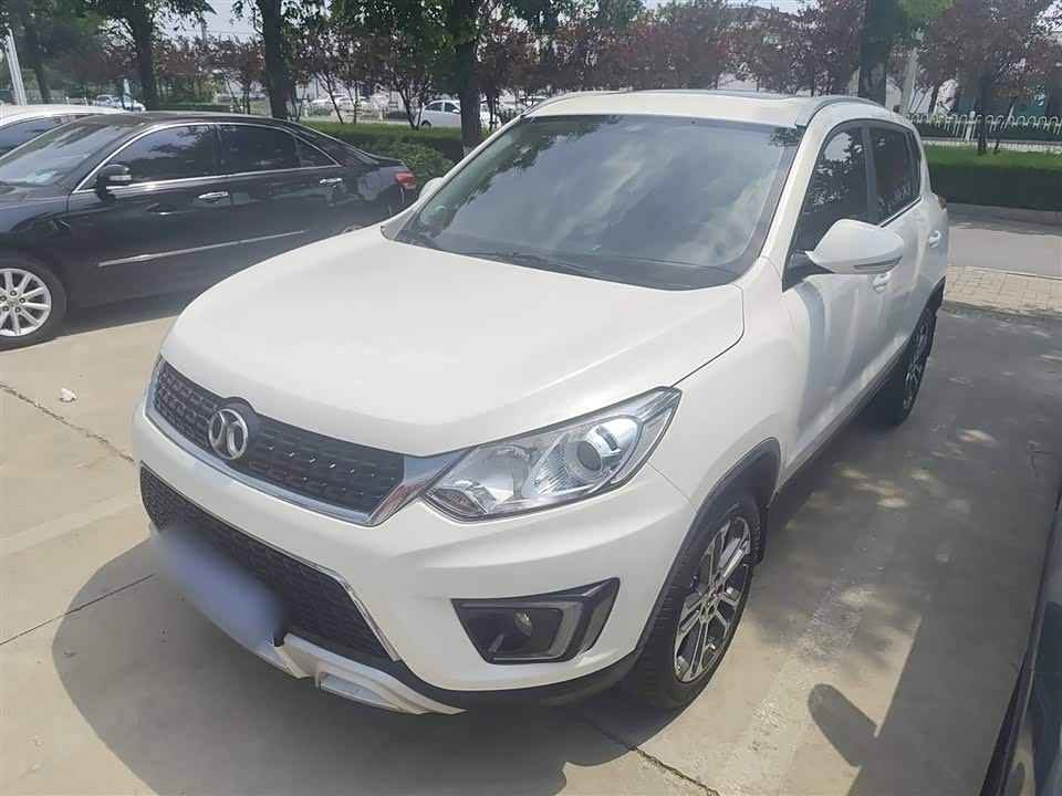 BAIC Shenbao X35 BAIC Shenbao X35