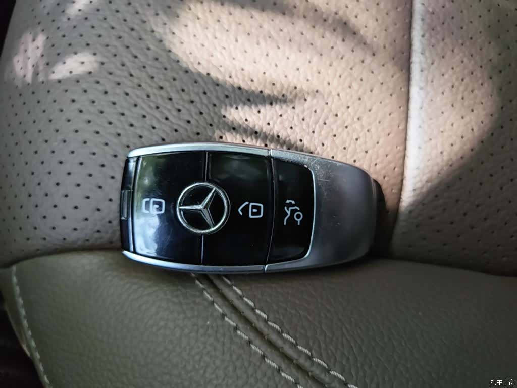 Mercedes-Benz E-Class, 2021 9