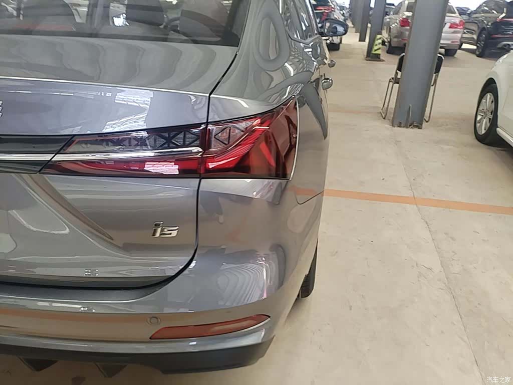 Roewe i5, 2026 8