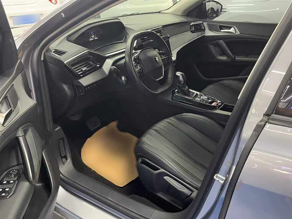 Dongfeng Wuhan Car