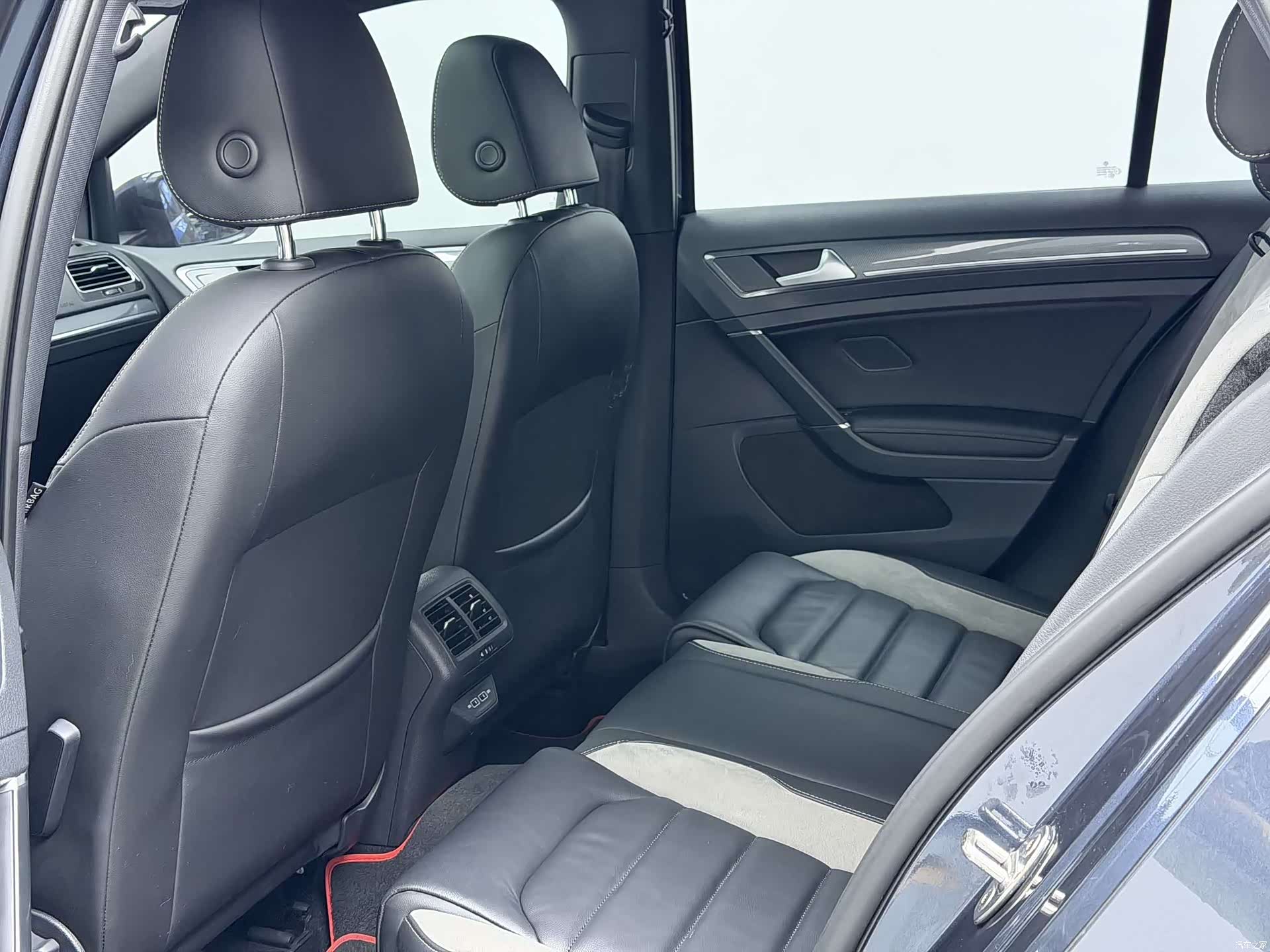 Volkswagen Golf, 2019 6