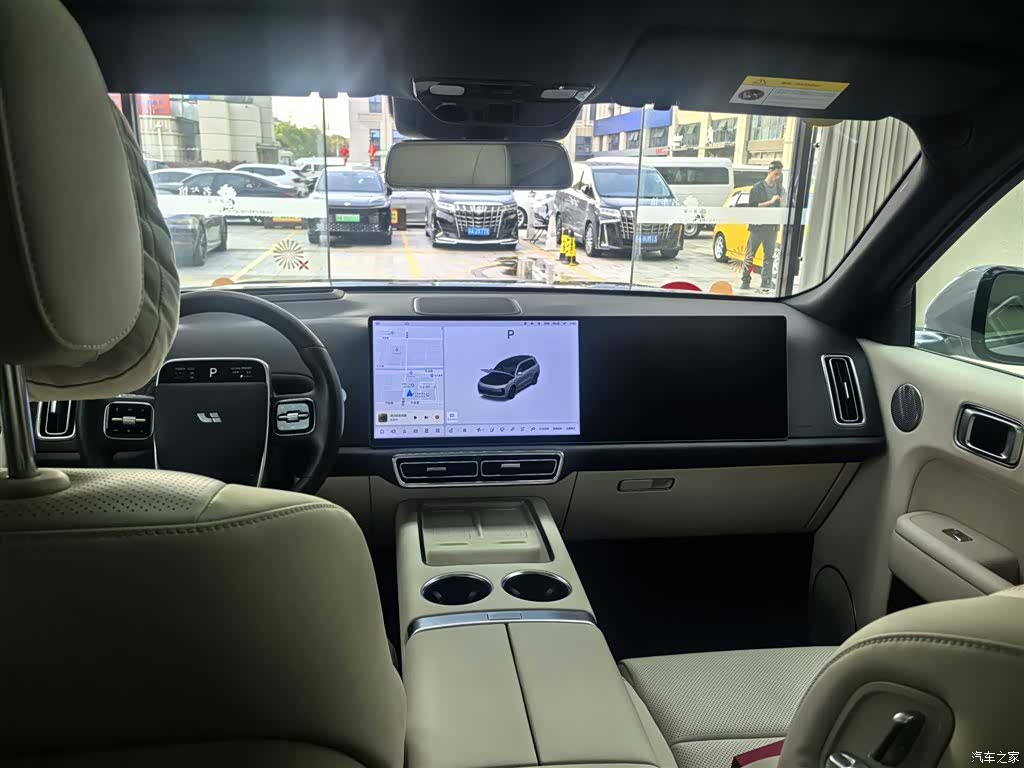Li Auto L9, 2024 7