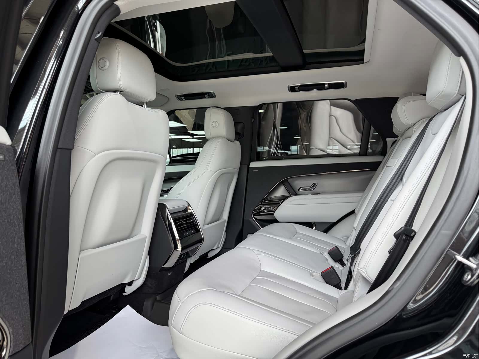 Land Rover Range Rover, 2024 22