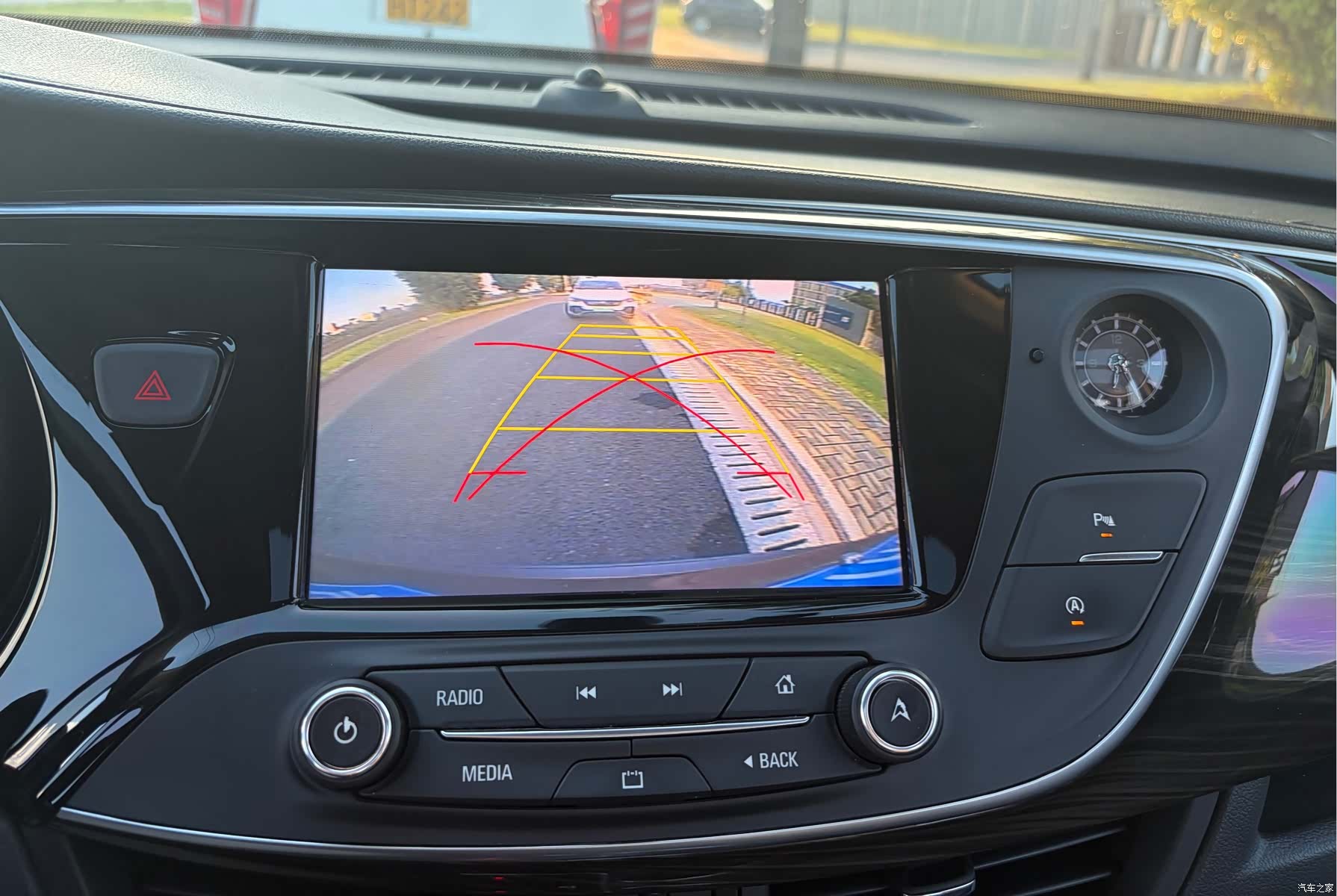 Buick Envision Plus, 2021 8