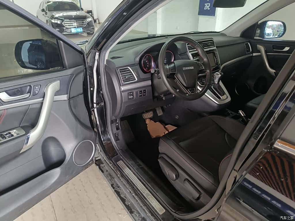 Haval M6, 2018 16
