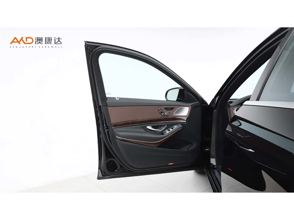 Mercedes-Benz S-Class, 2015 10