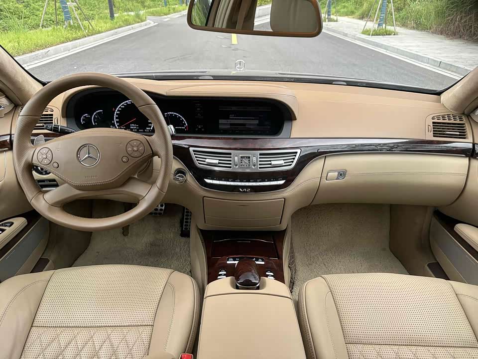 Mercedes-Benz S-class AMG
