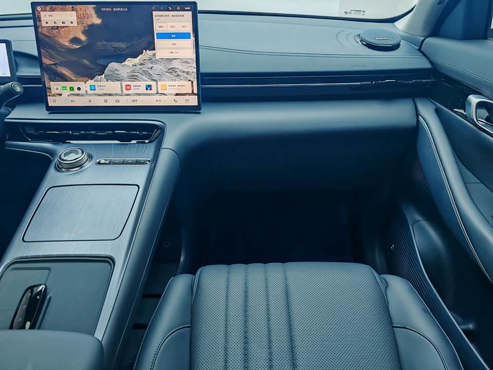 Geely Galaxy Galaxy E5