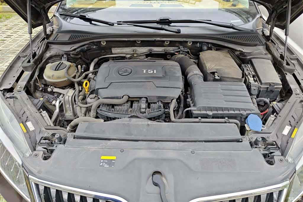 Skoda Superb, 2016 10