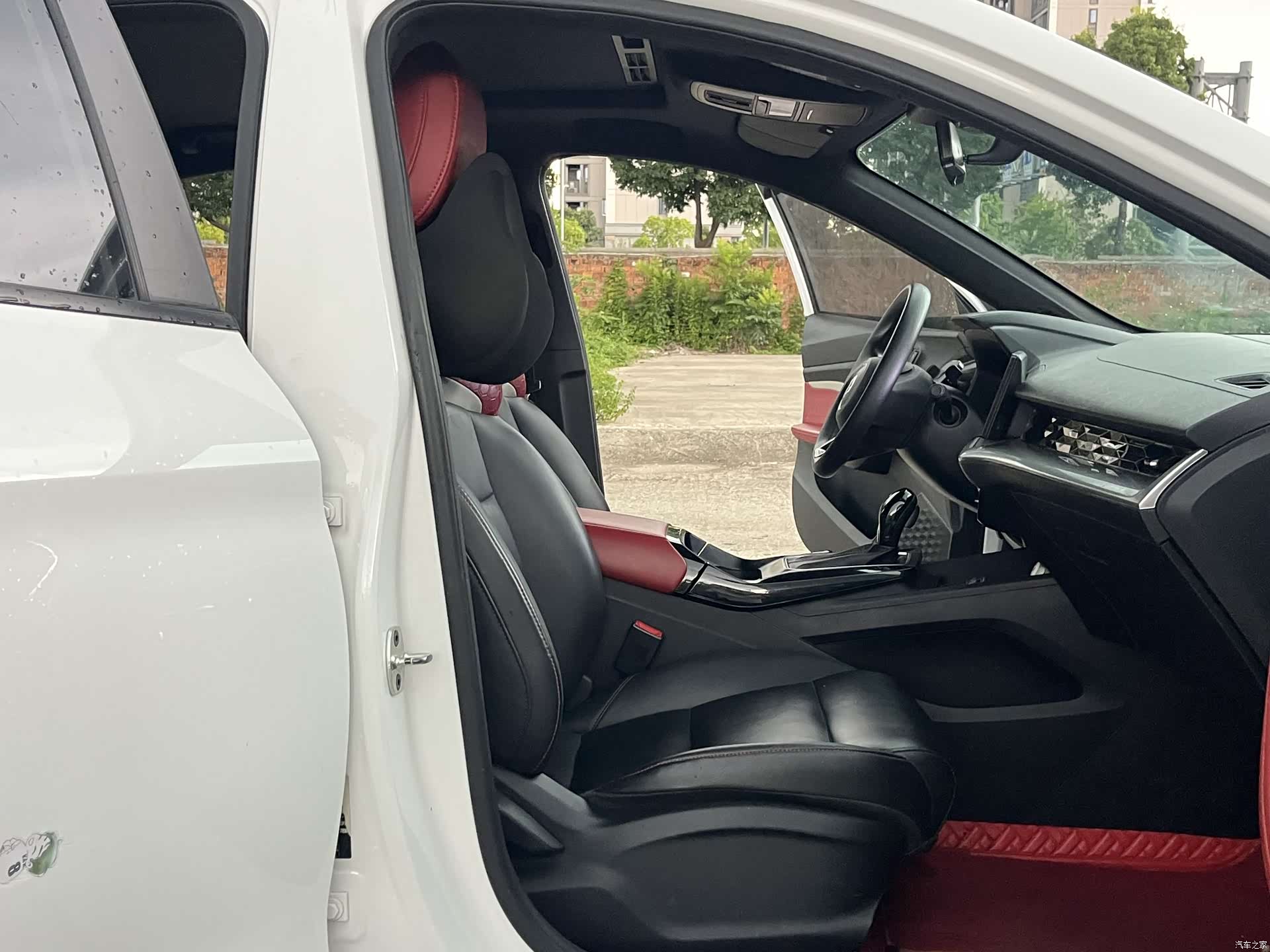 MG MG5, 2022 13
