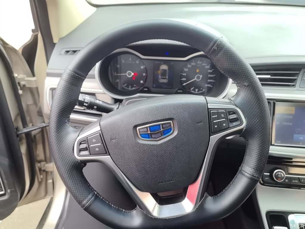 Geely Emgrand, 2016 11