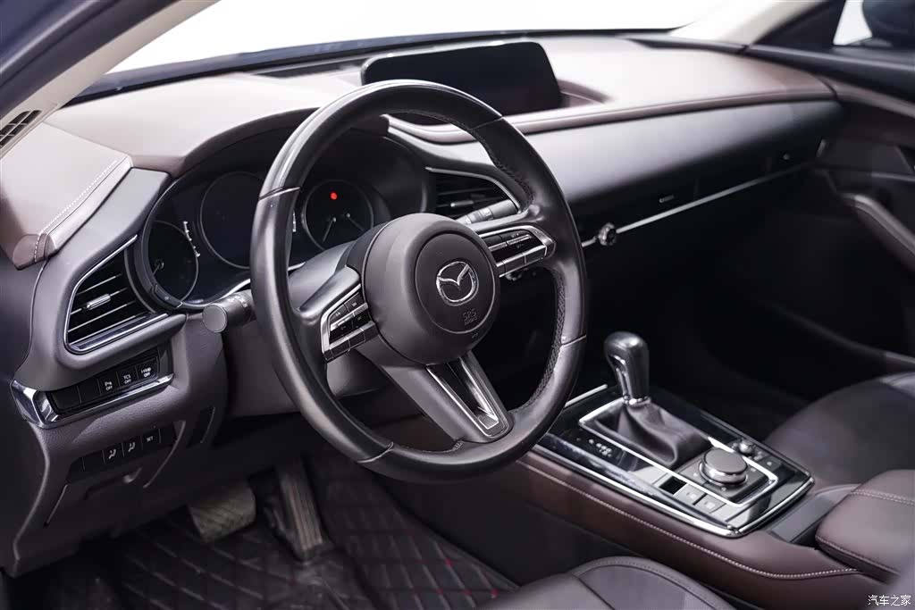 Mazda CX-30, 2021 26