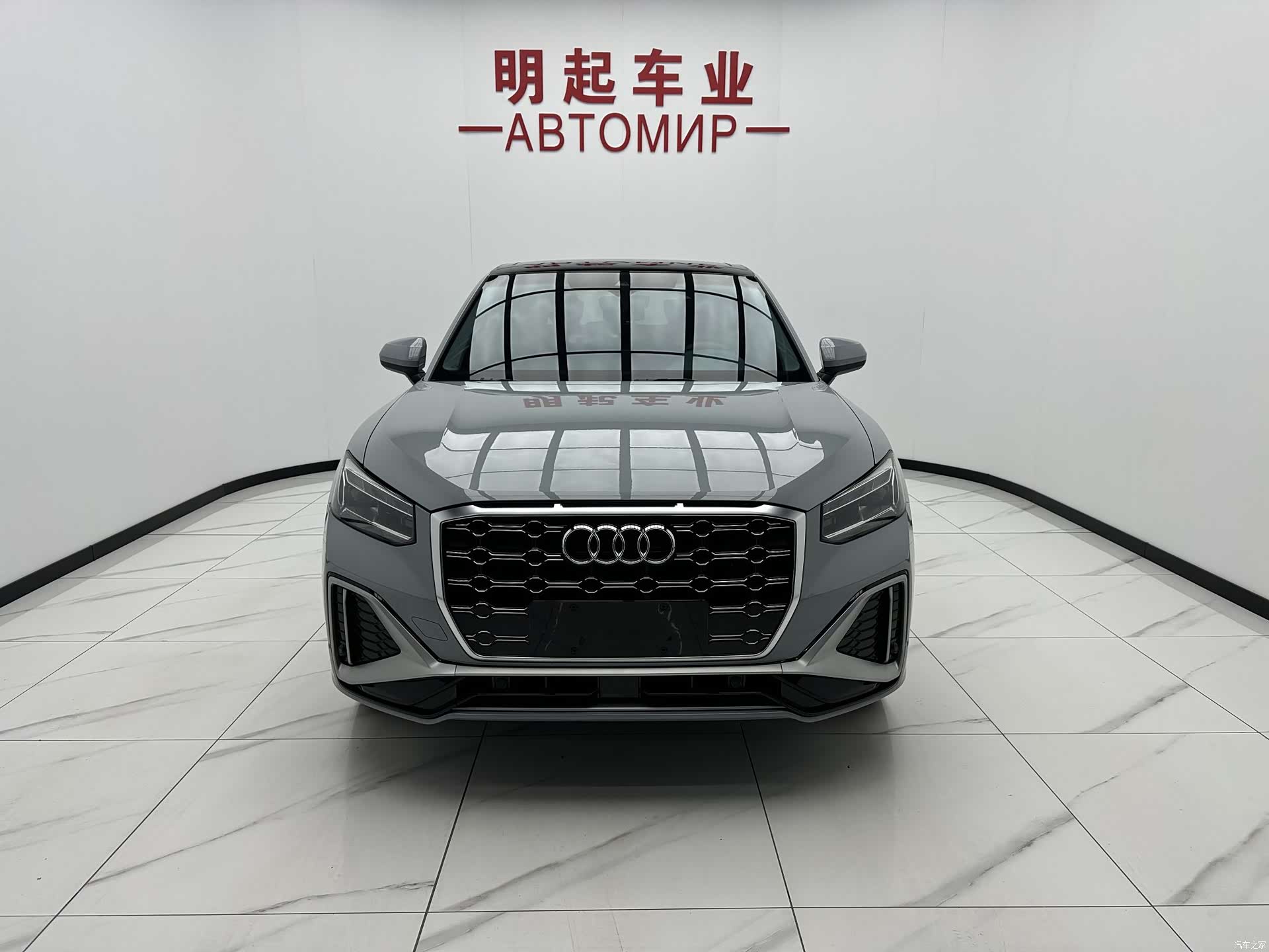 Audi Q2L, 2022 2