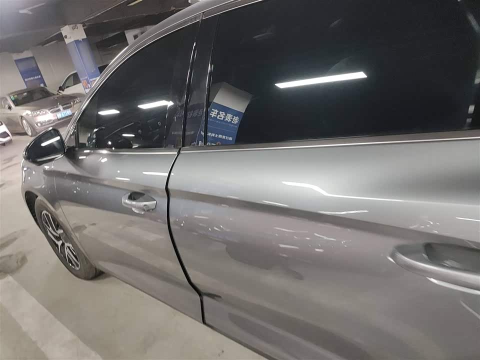 BYD Qin L