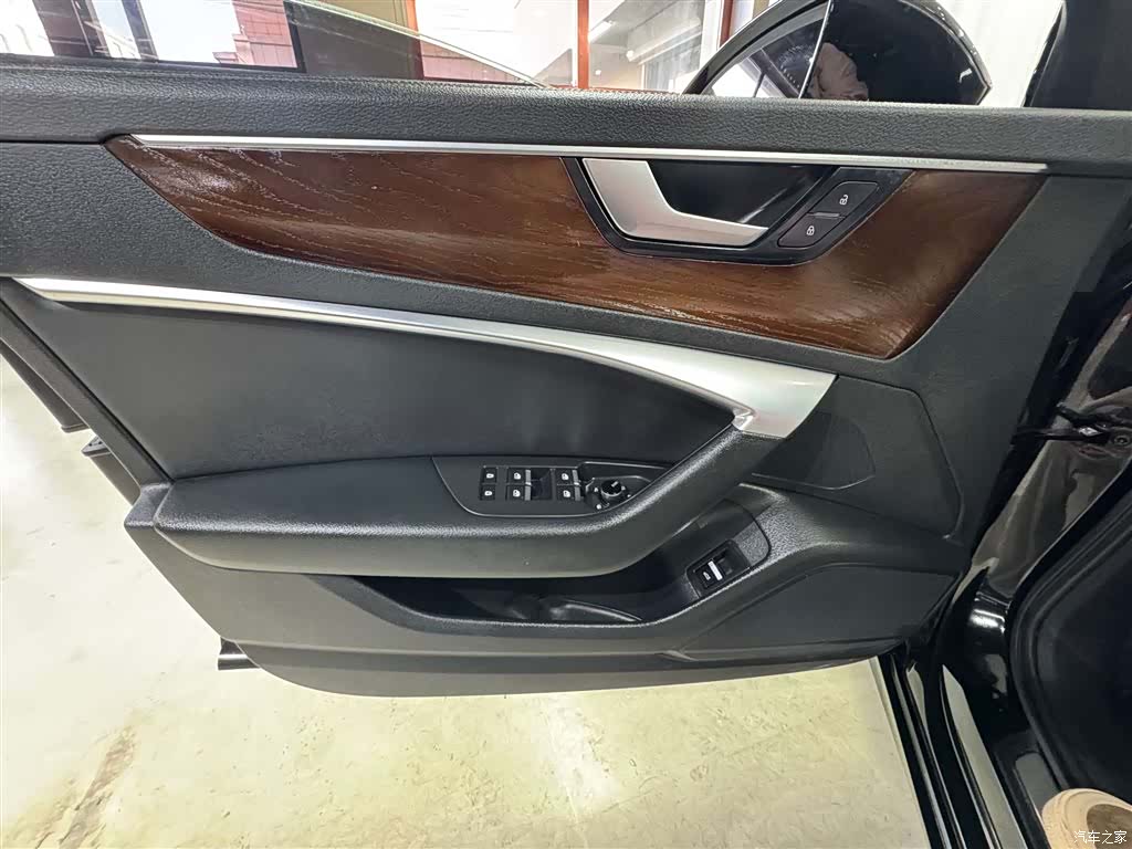 Audi A6L, 2020 16