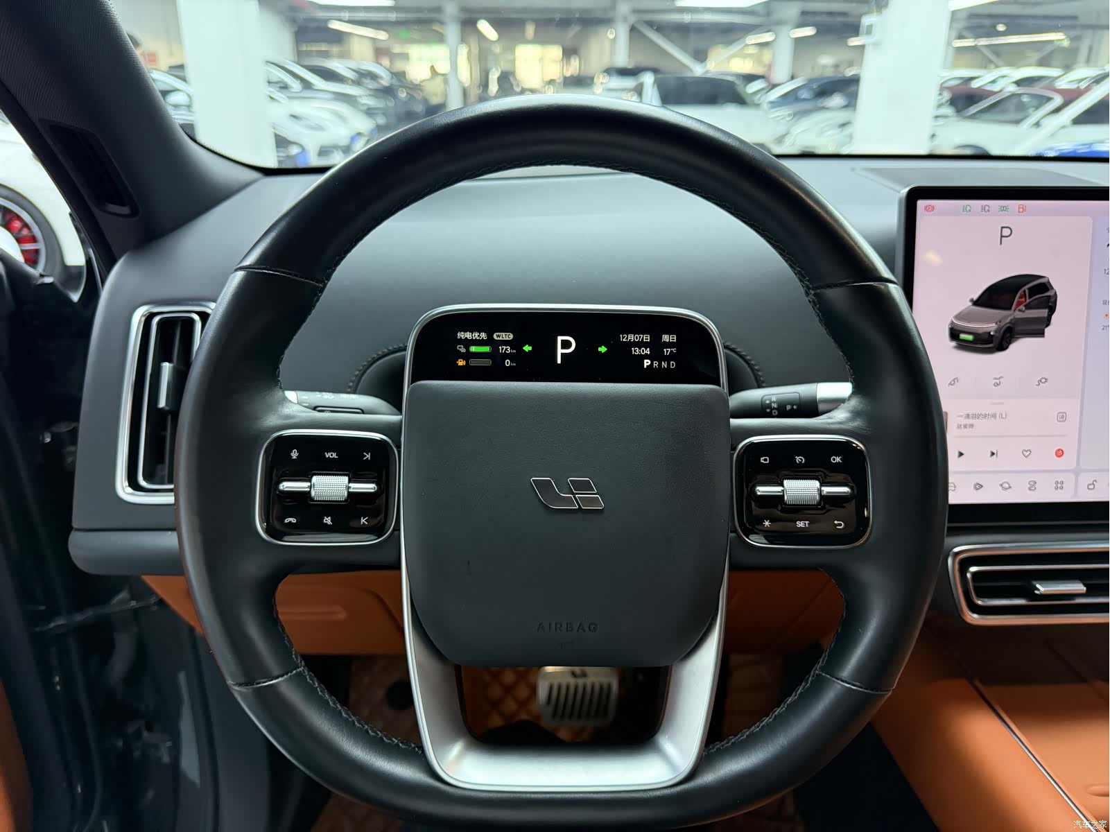 Li Auto L8, 2023 7