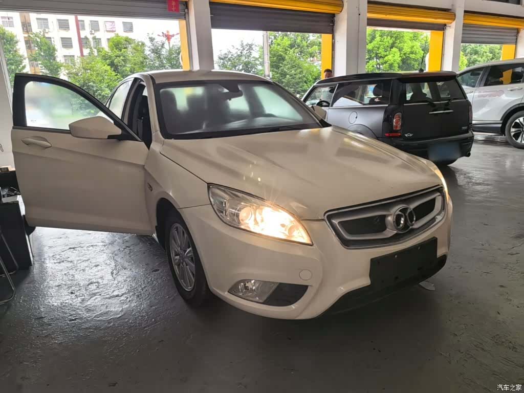 BAIC D50, 2016 4