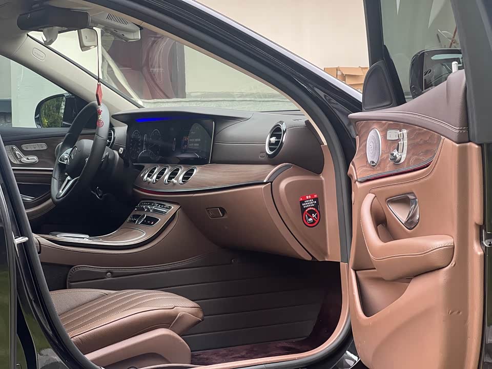 Mercedes-Benz E-class Mercedes-Benz E-class