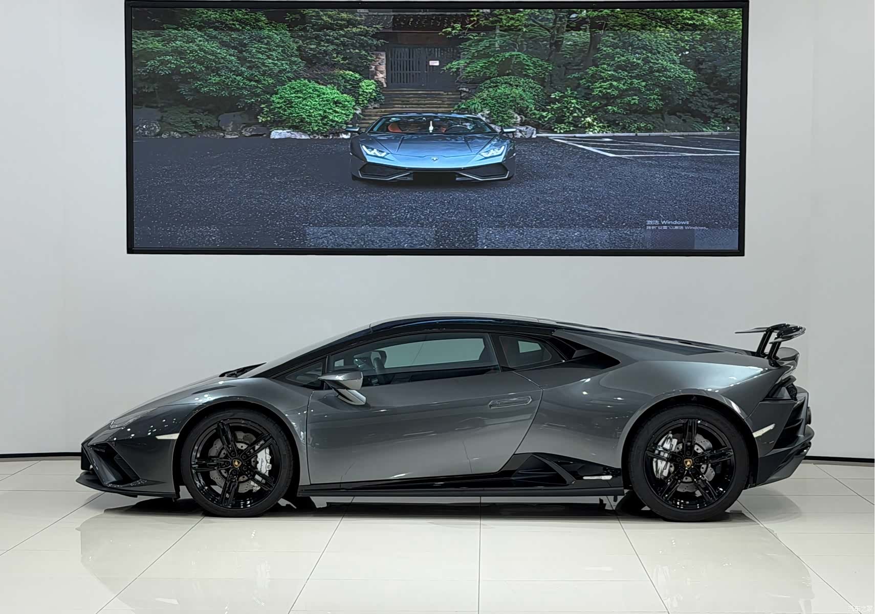 Lamborghini Huracán, 2020 3