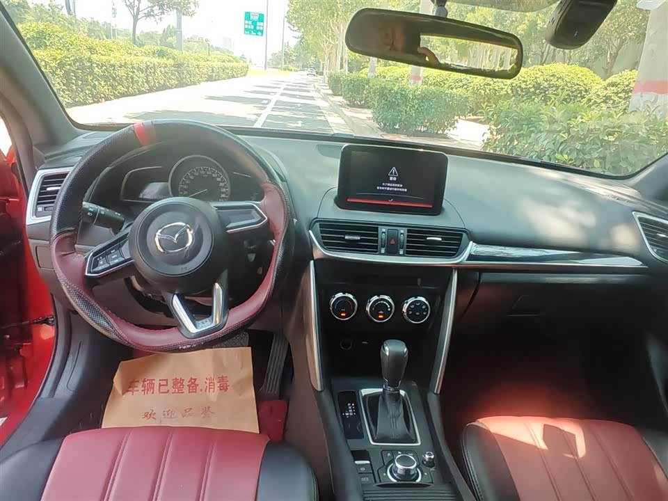 Mazda CX-4