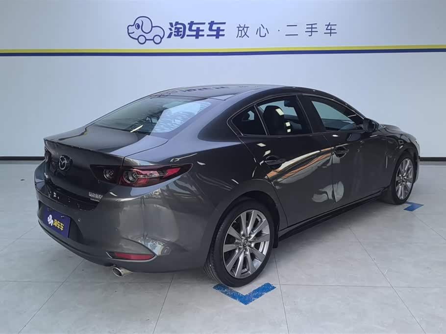 Mazda 3 Angkesaila