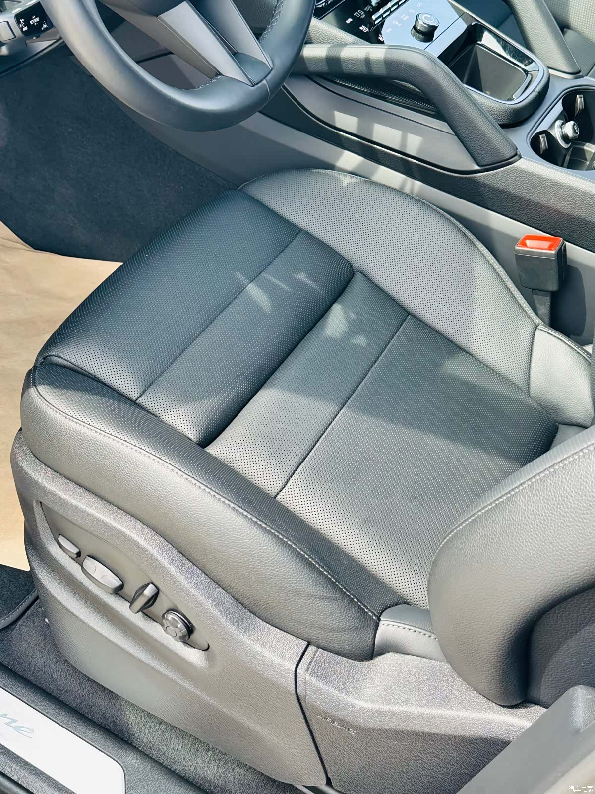 Porsche Cayenne, 2024 16