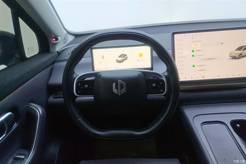 Leapmotor C16, 2025 15