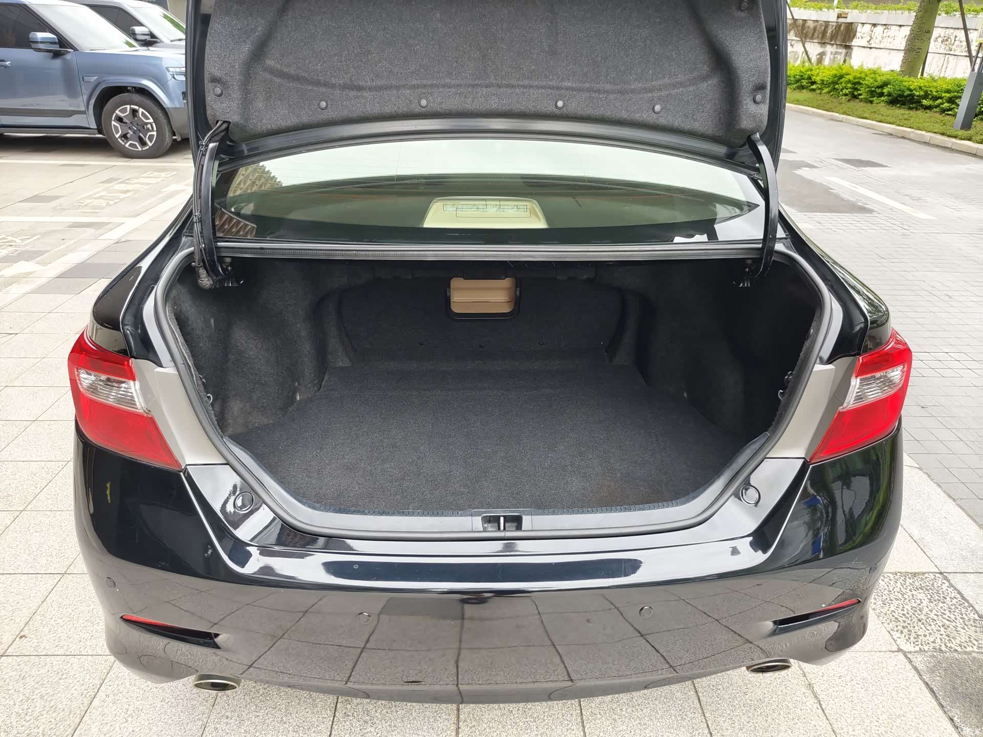 Toyota Camry, 2013 20