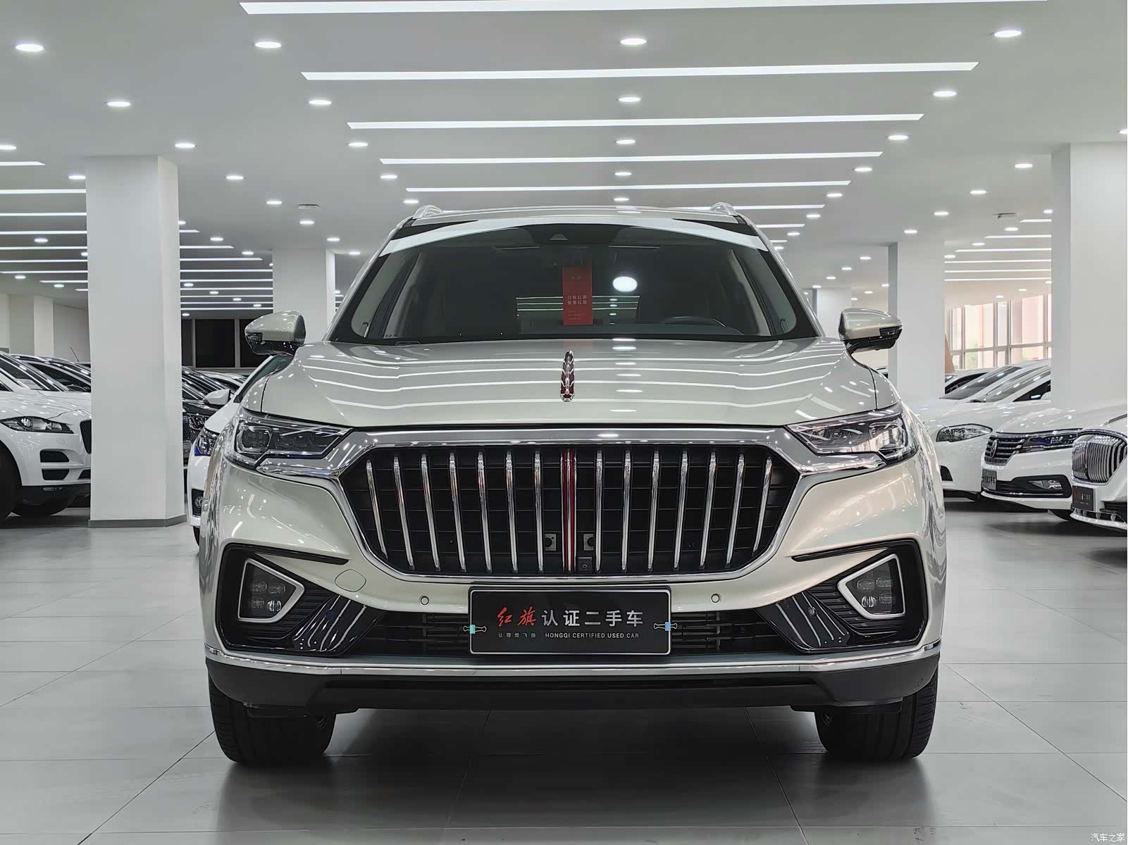 Hongqi HS5, 2022 2