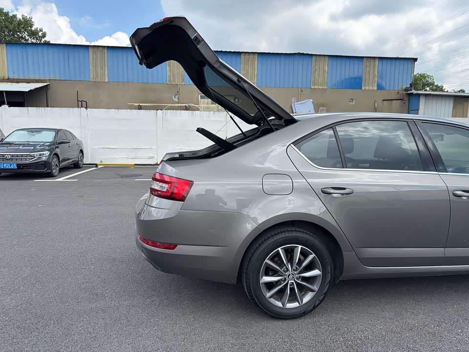 Skoda Octavia Skoda Octavia