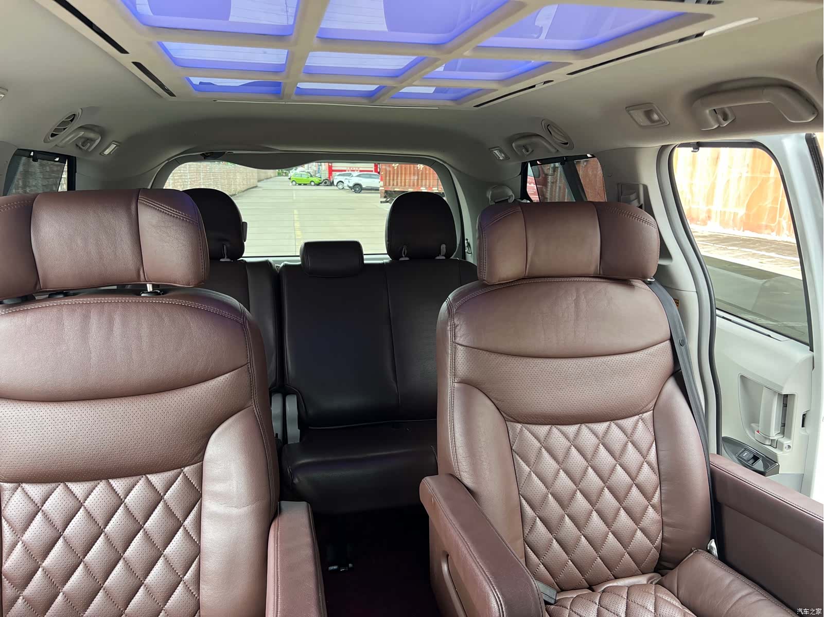 Toyota Sienna, 2016 12