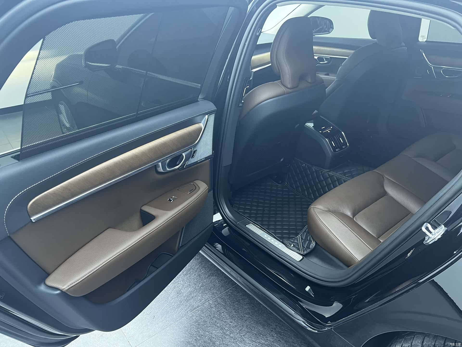 Volvo S90, 2019 14