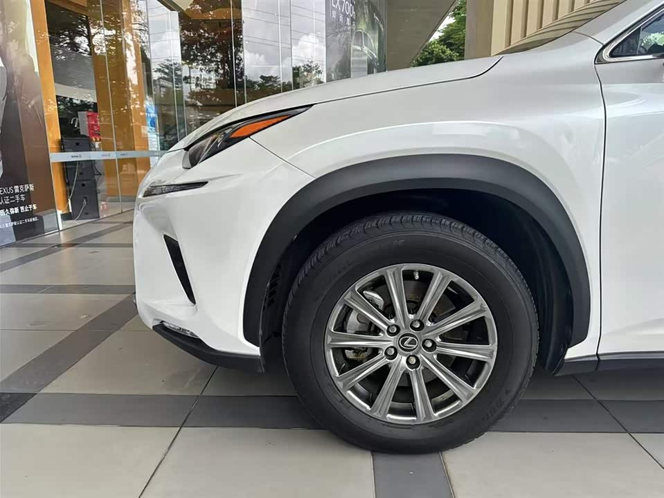 Lexus NX Lexus NX