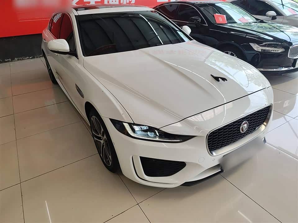 Jaguar XEL Jaguar XEL
