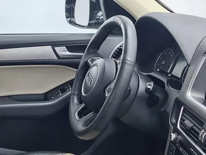Audi Q5 2016 40 TFSI ji shu xing