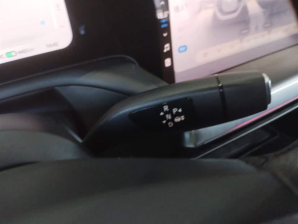XPENG P7