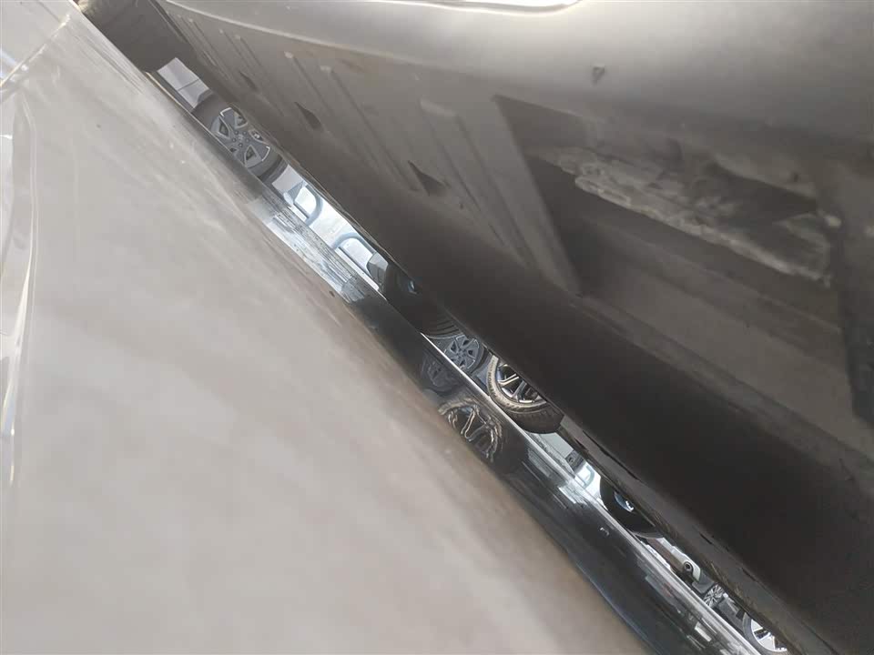 XPENG P7