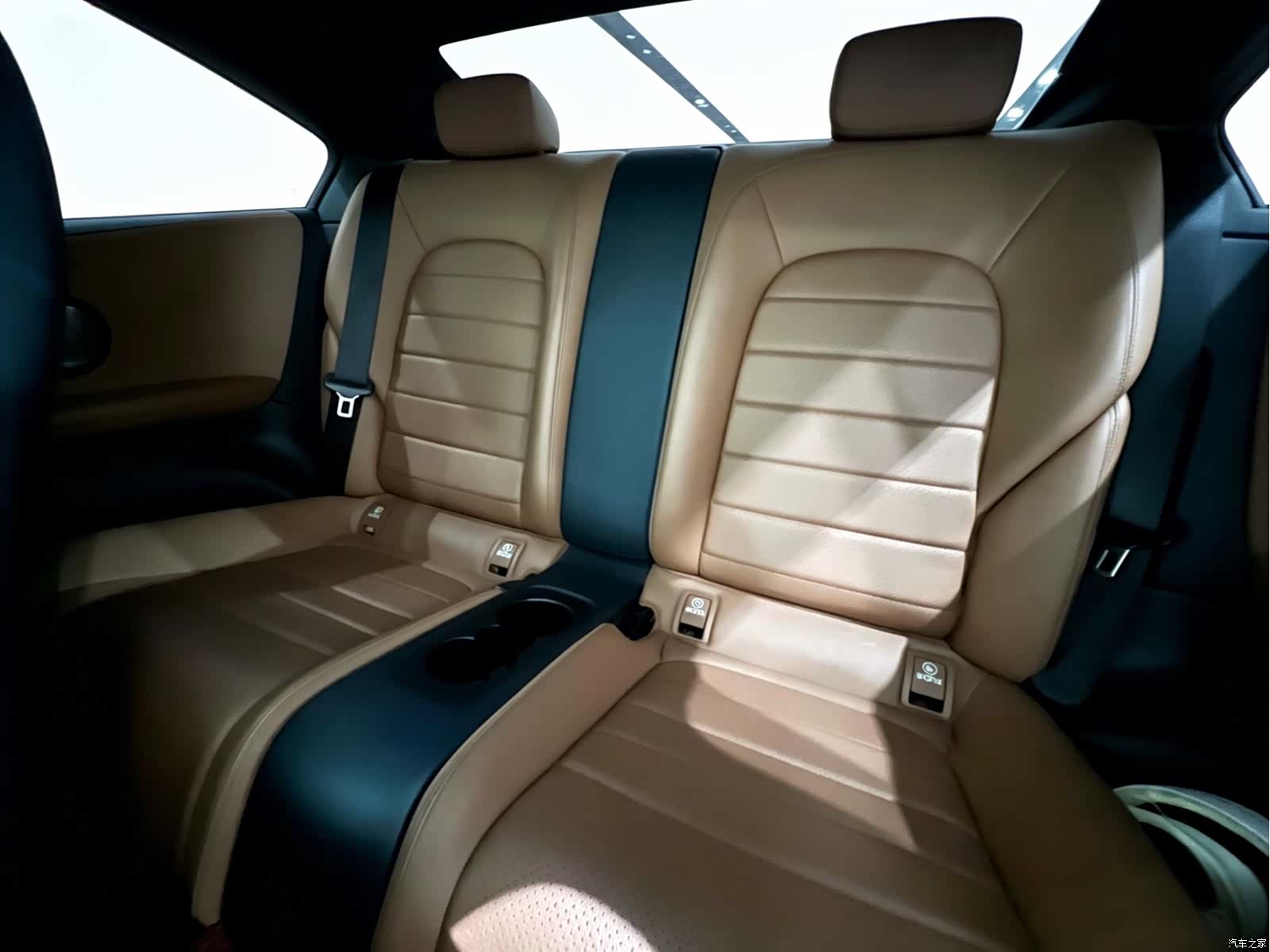 Mercedes-Benz C-Class, 2018 8